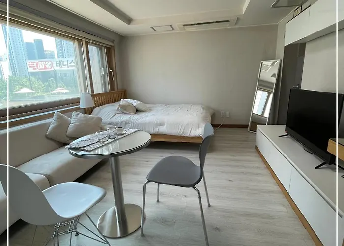 강남 코지 지하철에서 7분거리 아파트 *